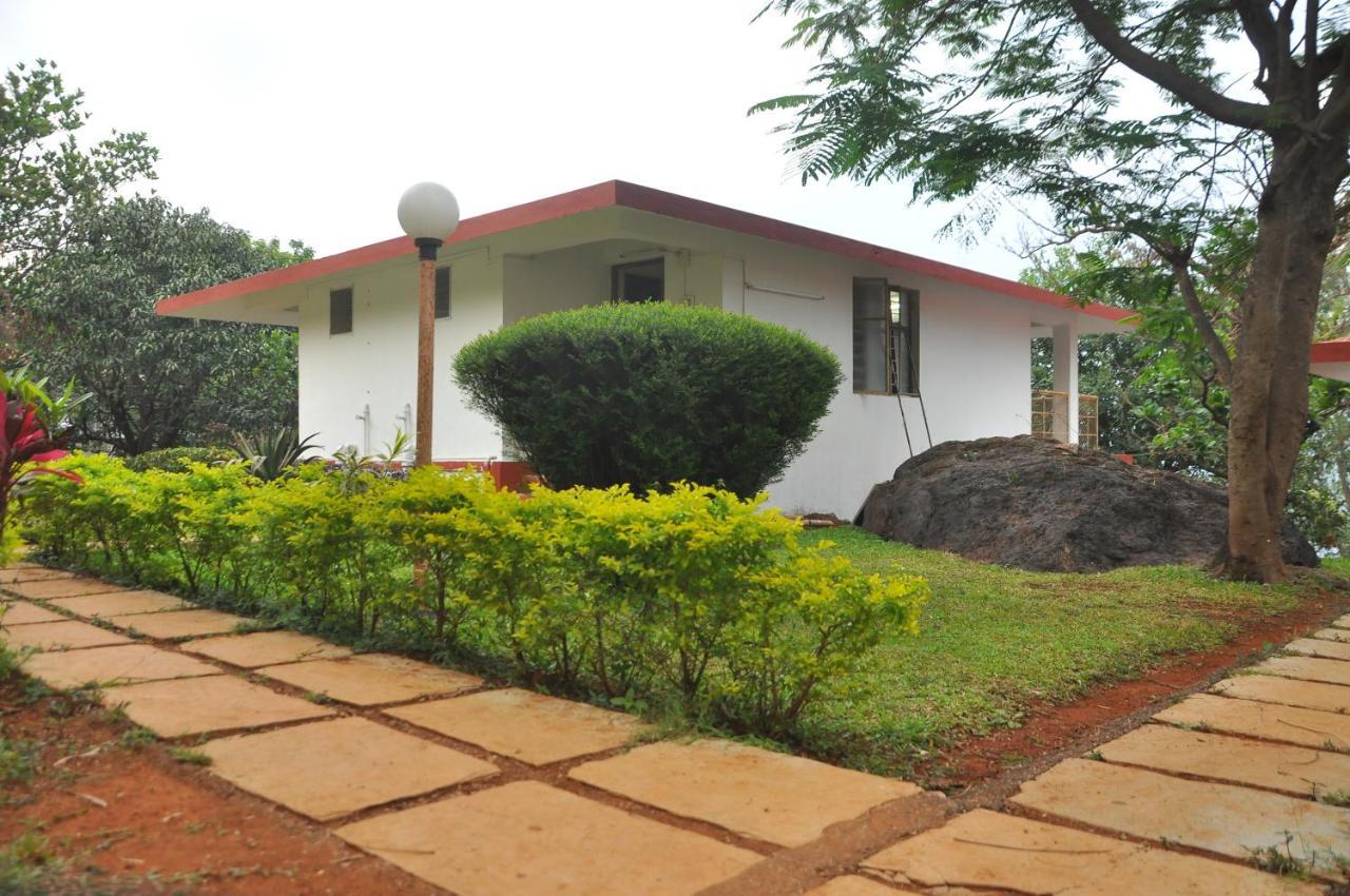 Koyna Lake Resort Koynanagar Kültér fotó