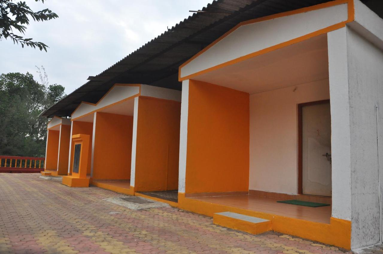Koyna Lake Resort Koynanagar Kültér fotó