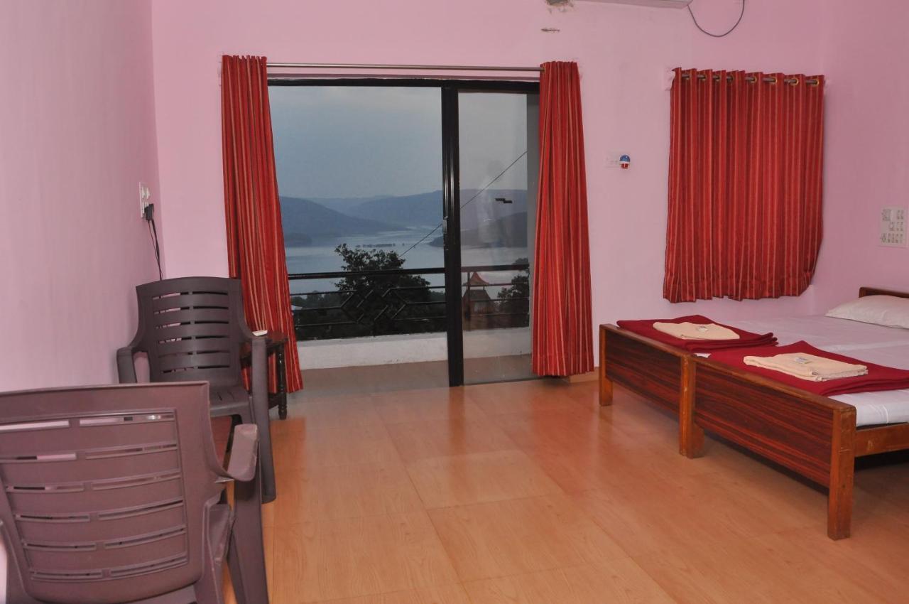 Koyna Lake Resort Koynanagar Kültér fotó