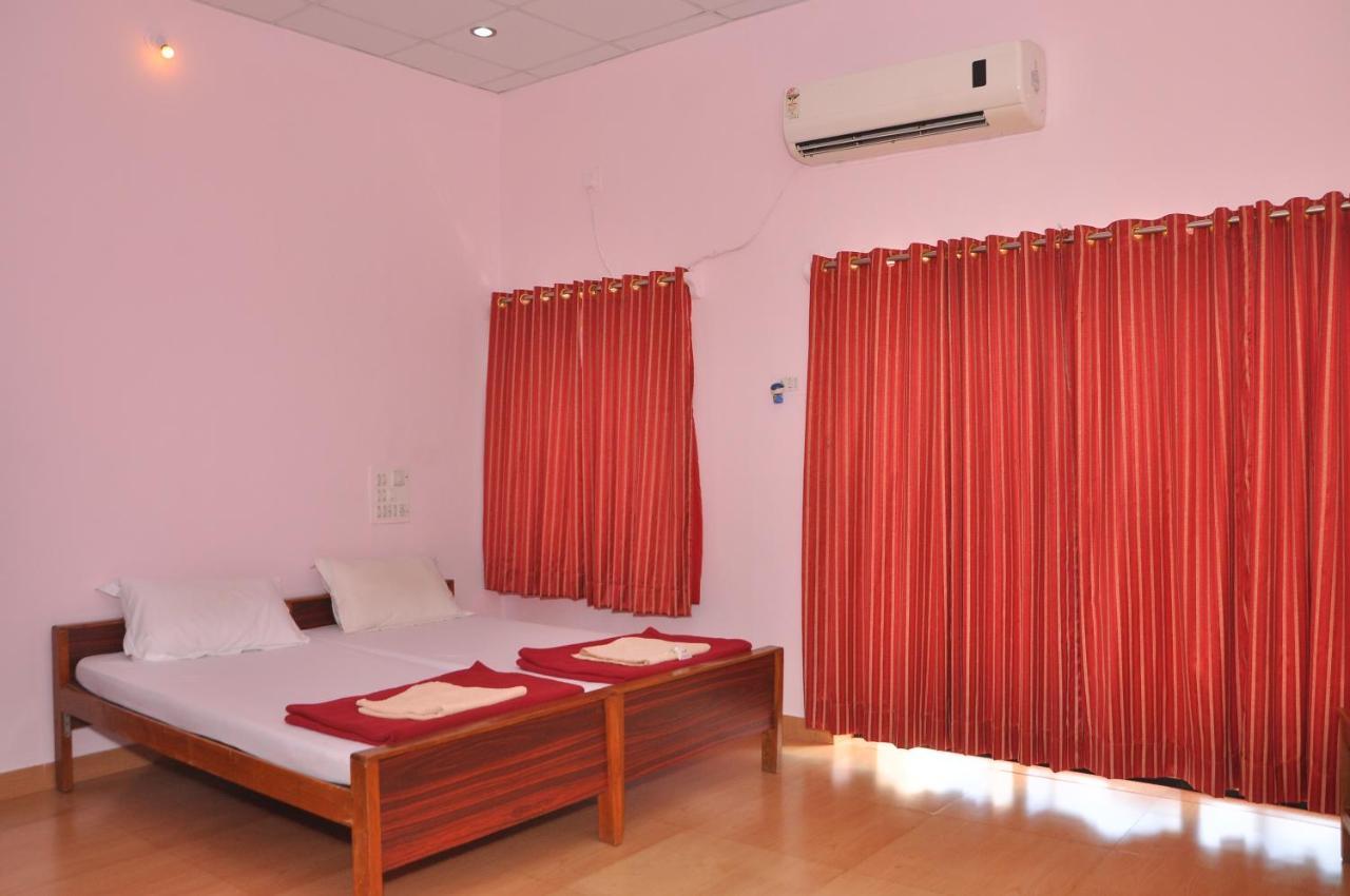 Koyna Lake Resort Koynanagar Kültér fotó